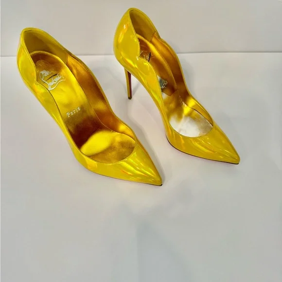 AUTHENTIC Christian Louboutin hot chick 100                 Includes box - Picture 5 of 5